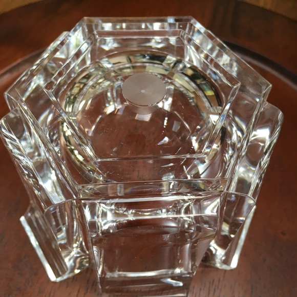 Vintage MCMstyle Grainwork clear Acrylic Lucite sm bowl cachepot. Gorgeous! New! - Picture 4 of 4